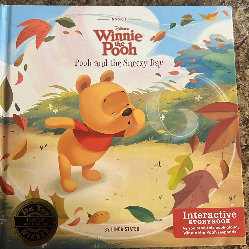 Disney- Winnie The Pooh Book